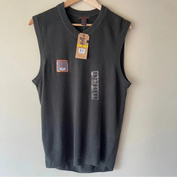 NWT Dockers Men's Medium Sweater Vest Dark Green Ribbed Shoulders Easy Care - Picture 2 of 10